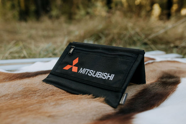 Armrest - Embroided / Branded