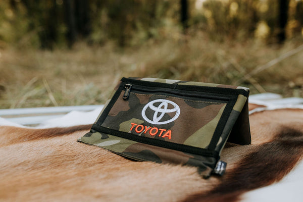 Armrest - Embroided / Branded